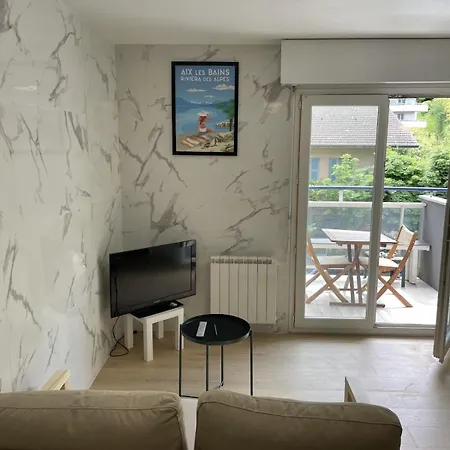 Cosy, Terrasse Et Ascenseur *